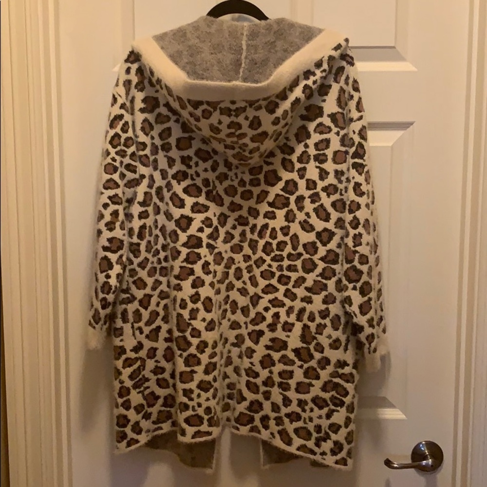 EUC Michelle Nicole Hooded Sweater - Picture 6 of 8